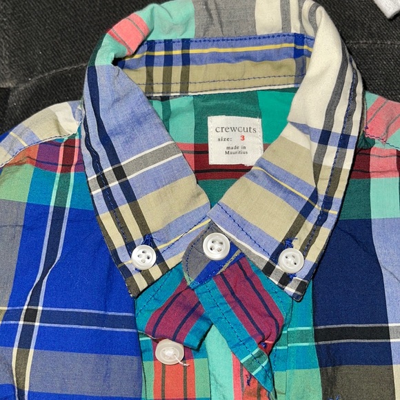 Crewcuts boys size 3 button down plaid shirt - Picture 3 of 6